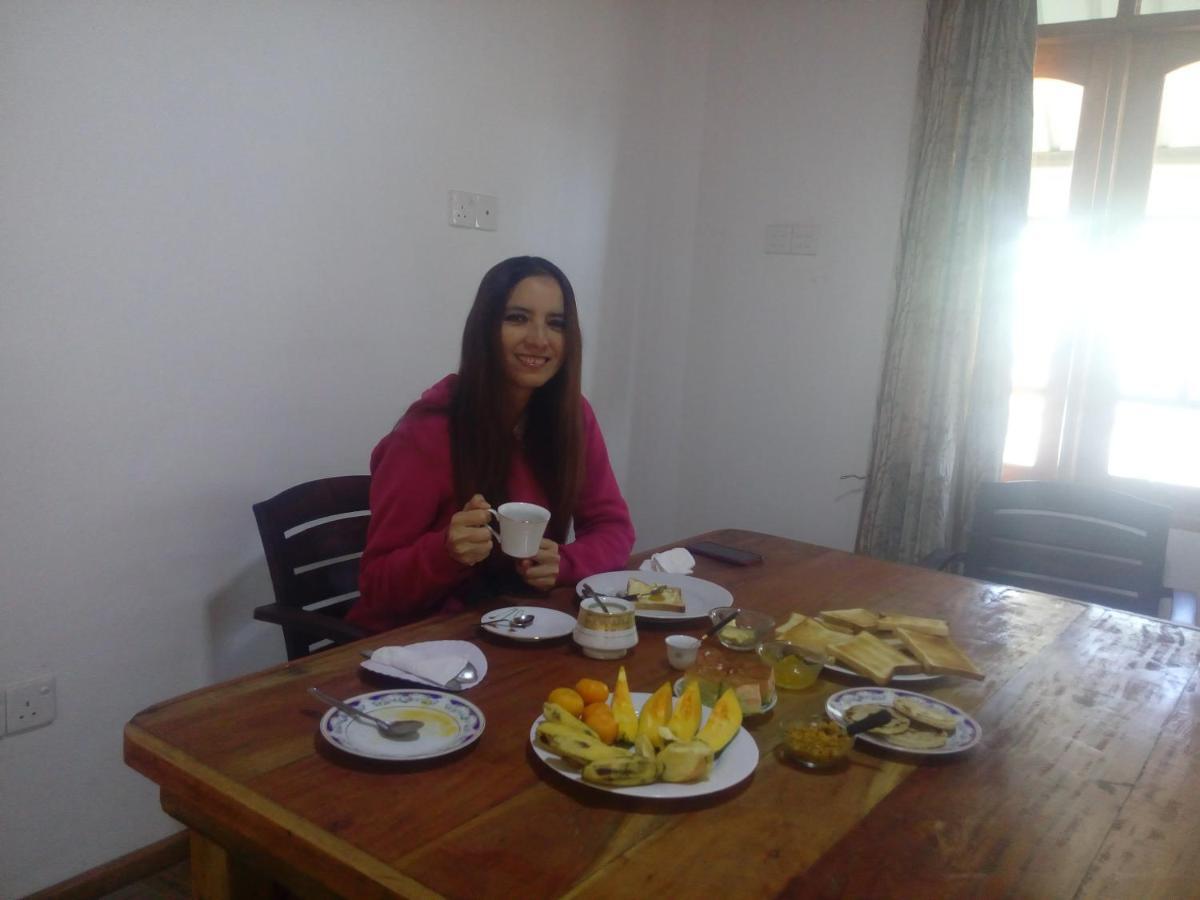Dream Hill Homestay 누와라 엘리야 외부 사진